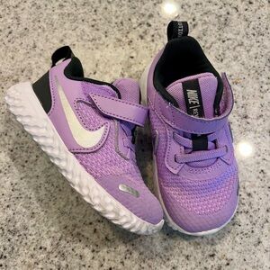 Nike Shoes purple toddler girl size 7